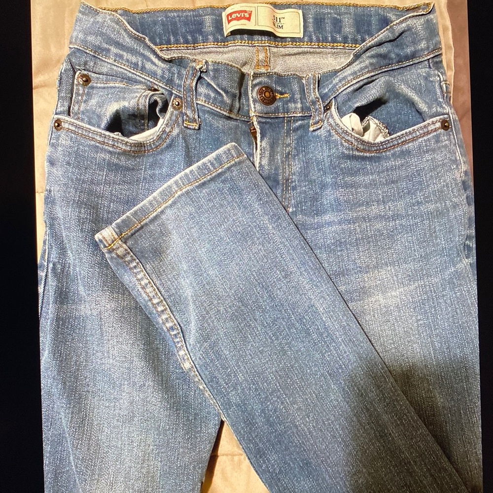 Levi’s straight leg boy jeans
